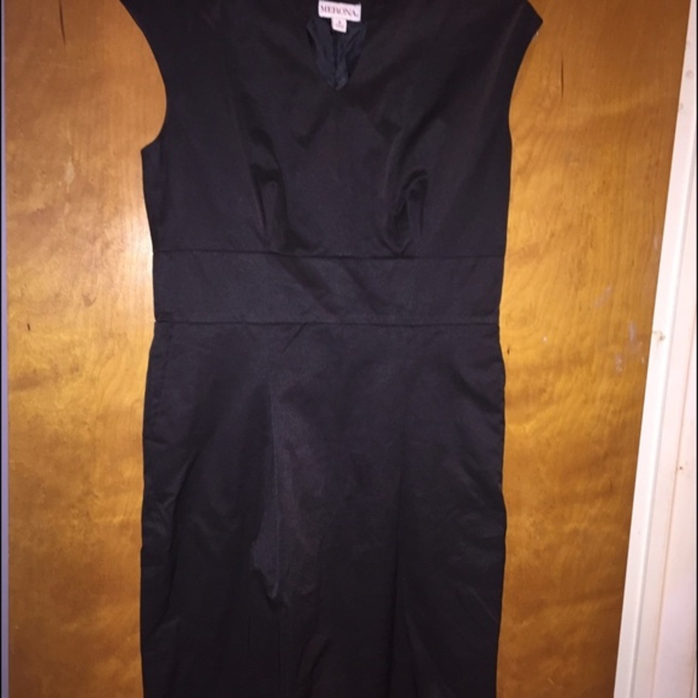 New black merona sheath black dress size 8